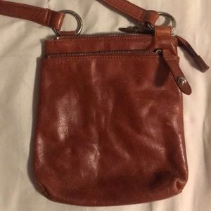 Brown leather lobo purse!